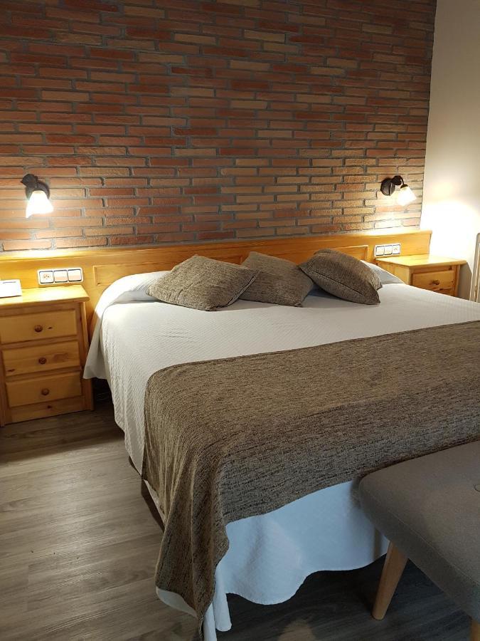 Hotel Sant Roc 캄프로돈 외부 사진